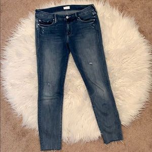 Mother Denim Looker Ankle Fray